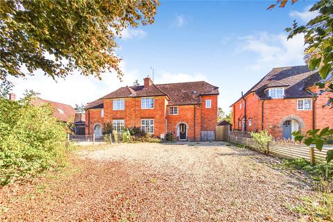 undefined, Andover Road, Newbury, Berkshire, RG14