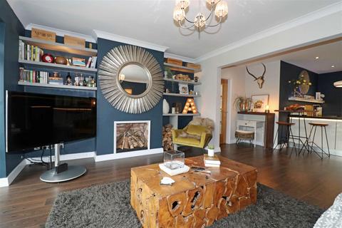 19 Archery Fields, Warwick, CV34 6PQ