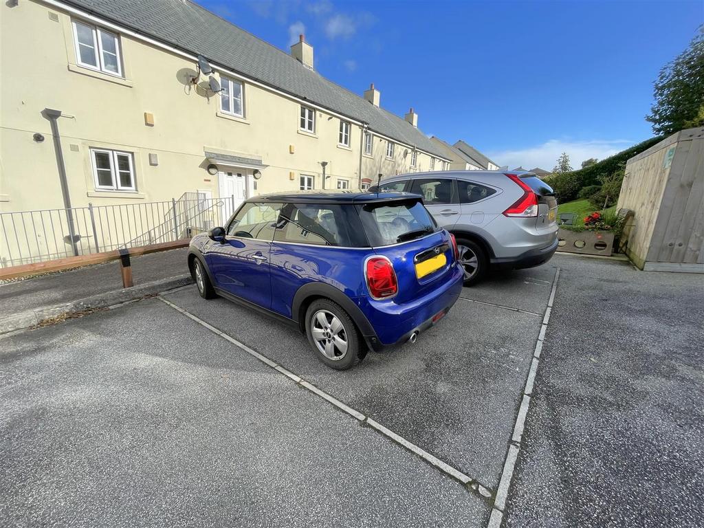 Parking.JPG