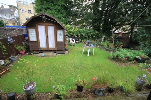 14 Acre Lane, Eccleshill, Bradford, BD2 2EH