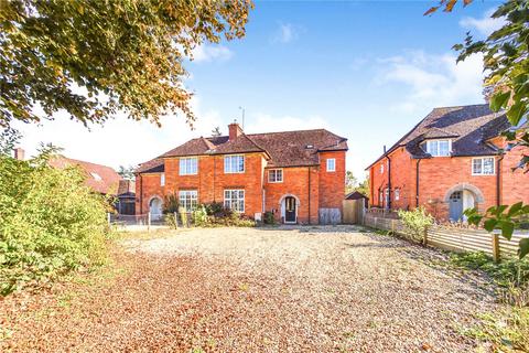 undefined, Andover Road, Newbury, Berkshire, RG14