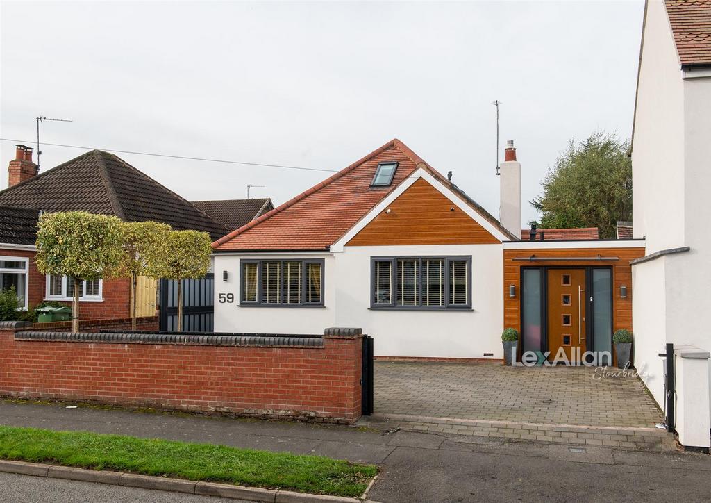 Penzer Street, Kingswinford 4 bed detached house for sale £490,000