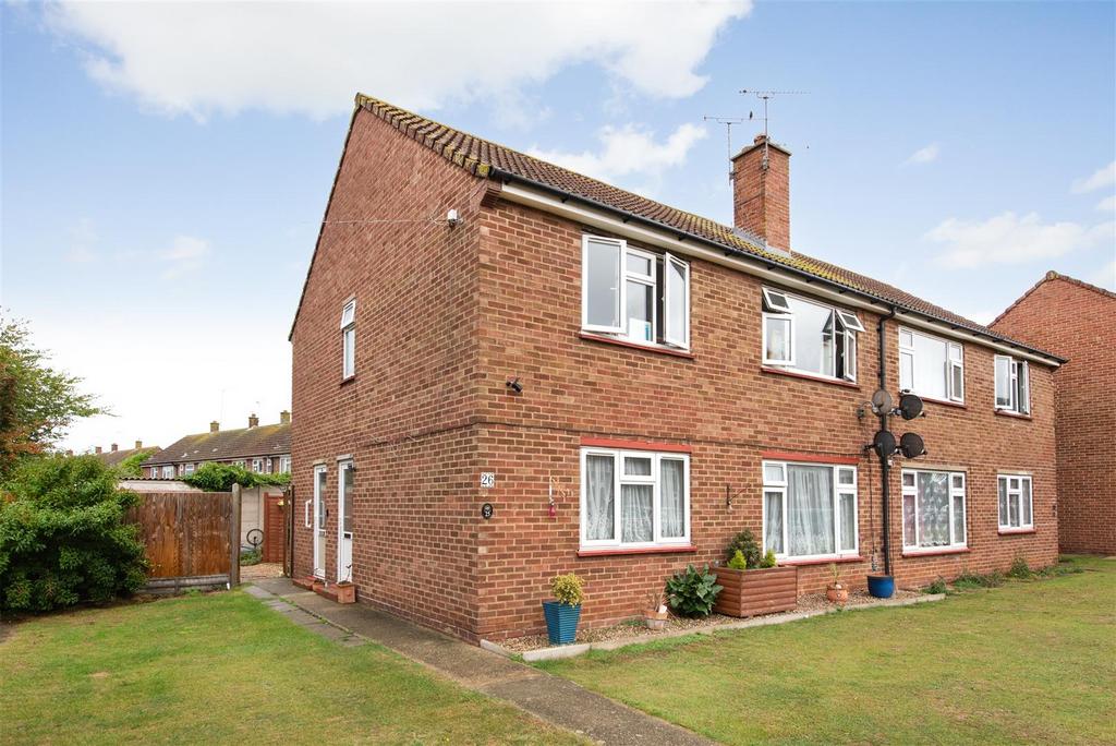 Emmerson Gardens, Swalecliffe, Whitstable 1 bed flat for sale £185,000