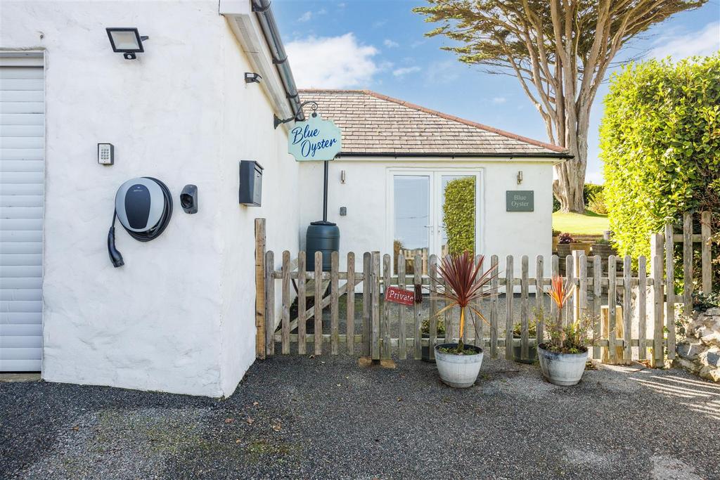 Holiday Cottage