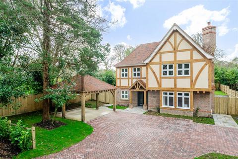 4 bedroom detached house for sale, Highercombe Road, Haslemere