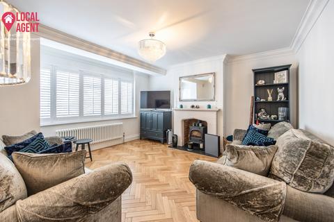 22 Roseacre Road, Welling, DA16 2AD