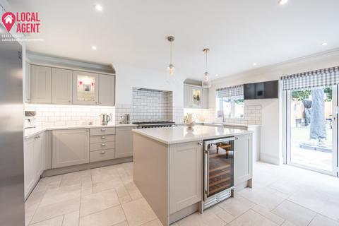 22 Roseacre Road, Welling, DA16 2AD