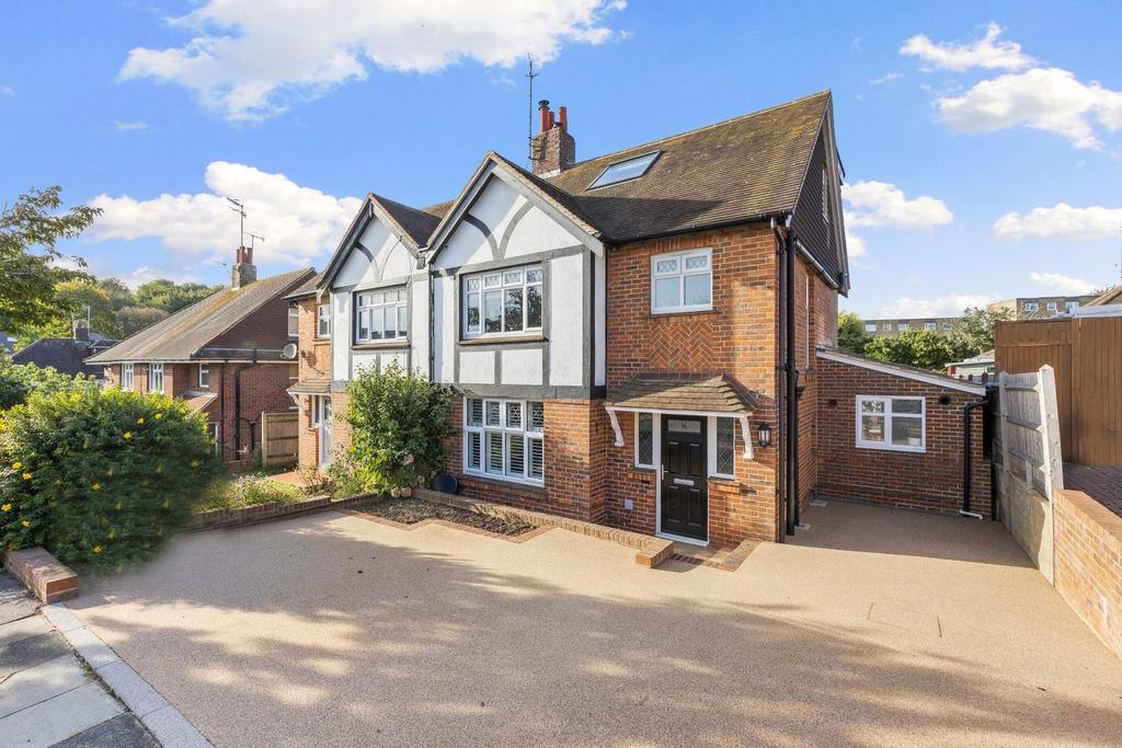 Queen Victoria Avenue, Hove 4 bed house for sale £850,000
