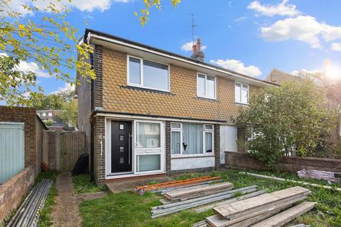 12 Chalky Road, Portslade, Brighton, BN41 2WF