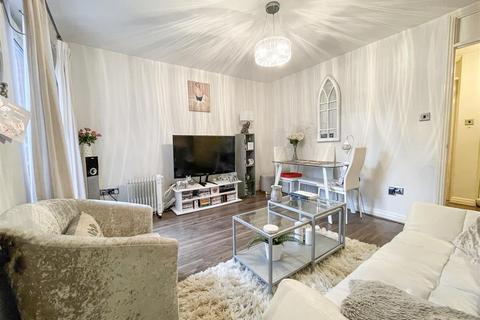 1 bedroom flat for sale - Updown Hill, Windlesham