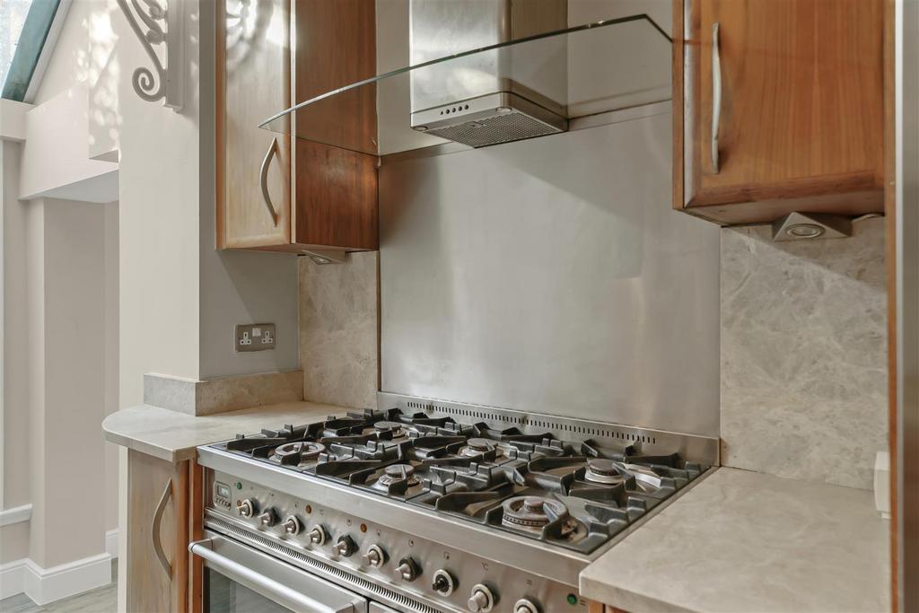 21 Stockwell Green - o A8env2r3 Pf KNJNRFGf R.jpg