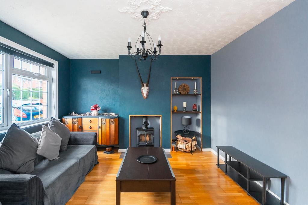 ELAVNYLG69 - Living Room A.jpg