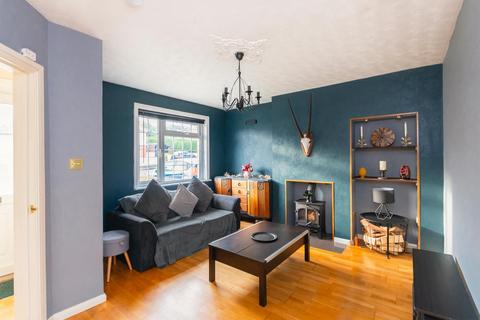96 Glyn Vale, Bristol, BS3 5JF
