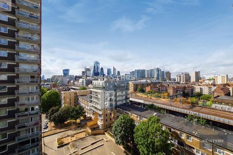 2 bedroom flat for sale, Shearsmith House, Cable Street, E1