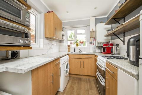 10 North Hyde Lane, Hounslow, TW5 0EQ