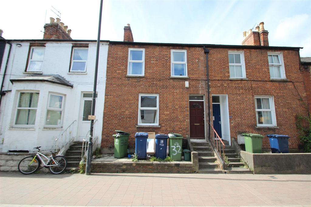 Cowley Road Oxford 5 bed house to rent £3,150 pcm (£727 pw)