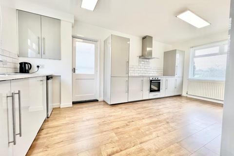 108 Bevan Way, Chapeltown, Sheffield, S35 1RJ