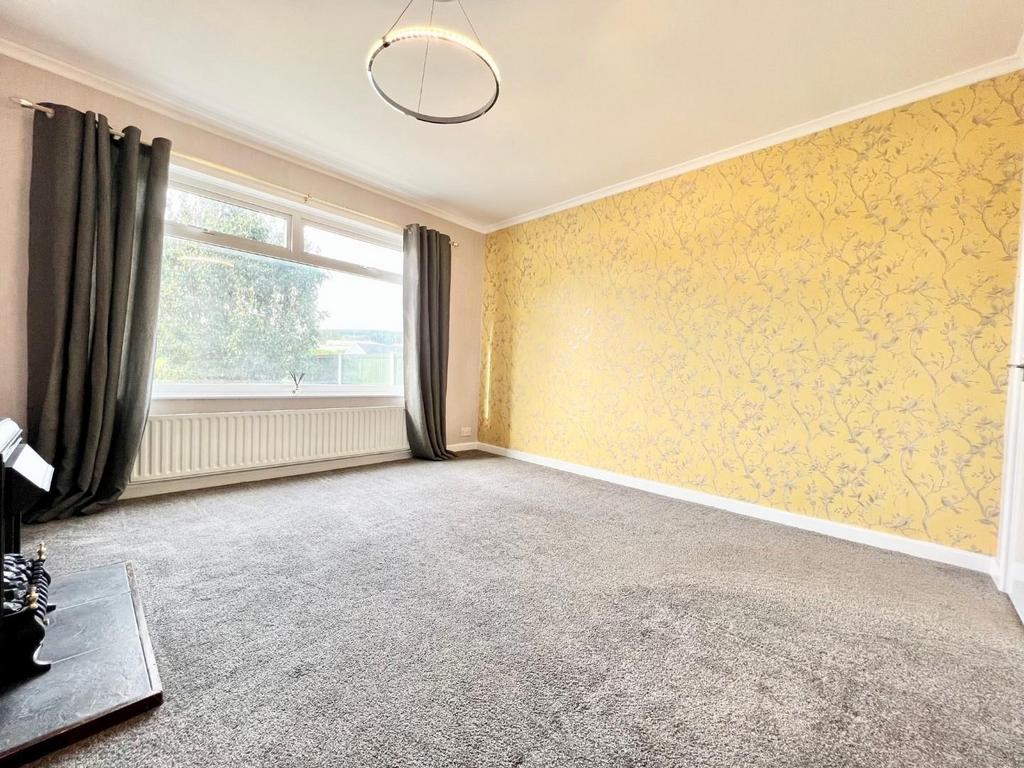 108 bevan way 17.jpg