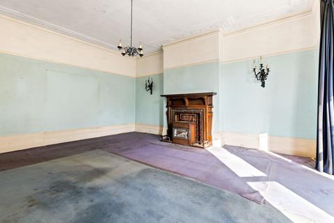 Flat 1, 31 Augusta Gardens, Folkestone, CT20 2RT