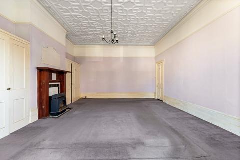 Flat 1, 31 Augusta Gardens, Folkestone, CT20 2RT