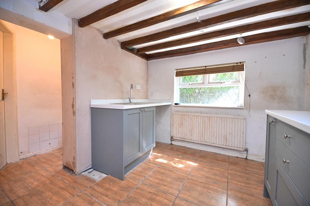Latham Lane, Orrell, Wigan, WN5 0 JQ