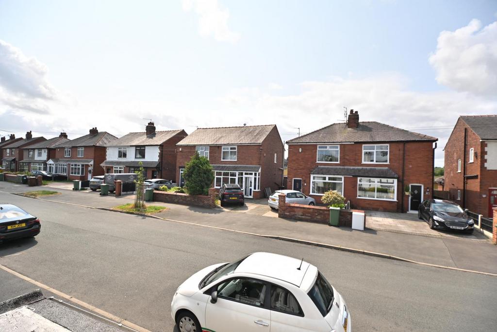 Latham Lane, Orrell, Wigan, WN5 0 JQ