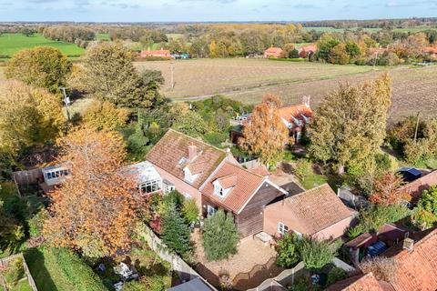 5 bedroom detached house for sale, Hollow Lane, West Raynham