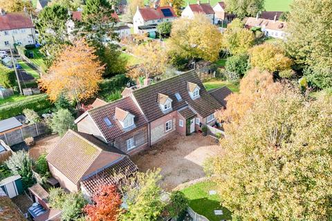 5 bedroom detached house for sale, Hollow Lane, West Raynham