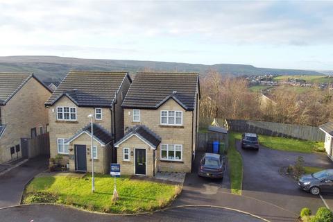 3 bedroom detached house for sale, Stonechat Close, Bacup, Rossendale, OL13