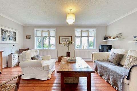 2 Tudor Grange, Easington Village, Peterlee, SR8 3DF