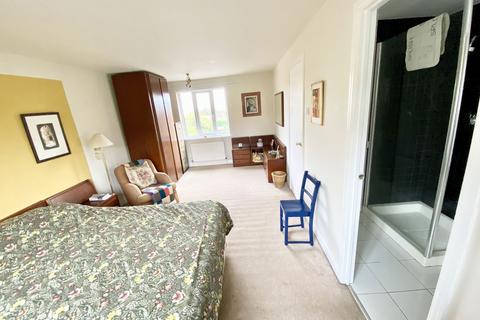 2 Tudor Grange, Easington Village, Peterlee, SR8 3DF