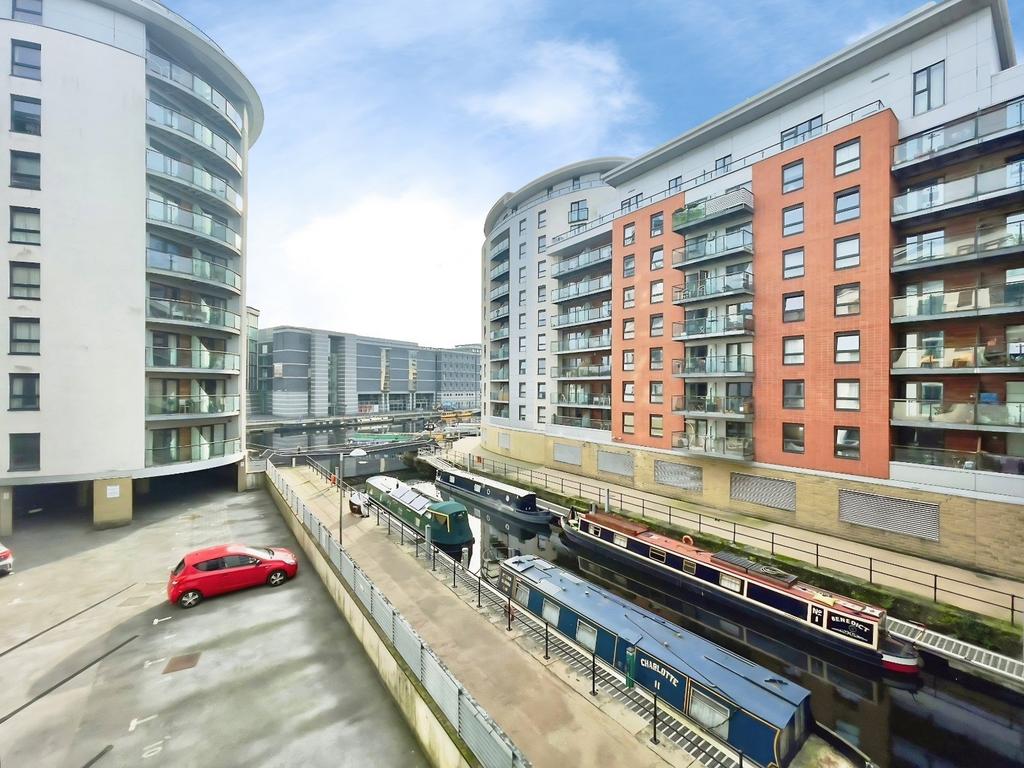 Apartment in Leeds, Steander, Lovell Park - More