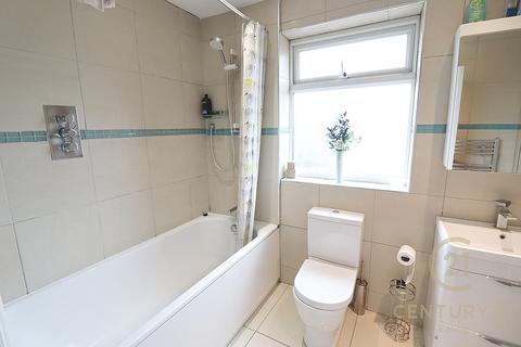 82 Upper Sutton Lane, Hounslow, TW5 0QB