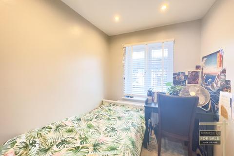 166 North Hyde Road, Hayes, UB3 4NH