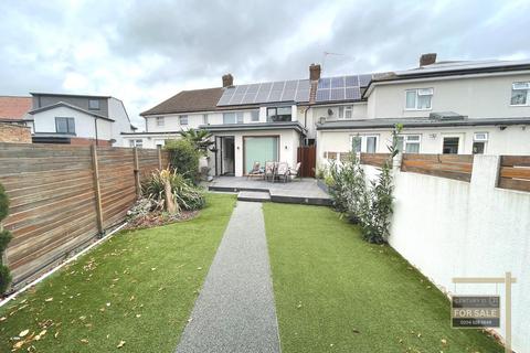 5 Manaton Crescent, Southall, UB1 2SY