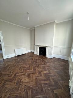 undefined, Unique and charming apartment to let in the heart of Royal Tunbridge Wells