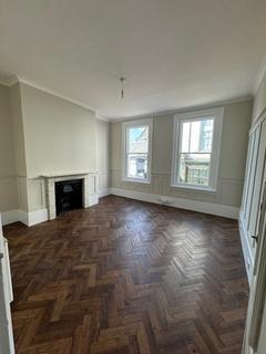 undefined, Unique and charming apartment to let in the heart of Royal Tunbridge Wells
