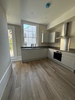 undefined, Unique and charming apartment to let in the heart of Royal Tunbridge Wells