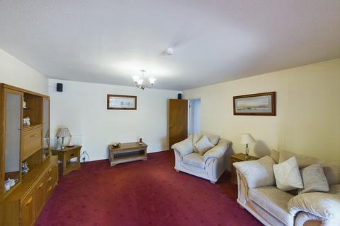 6 Berrydale Road, Blairgowrie, PH10 6UA