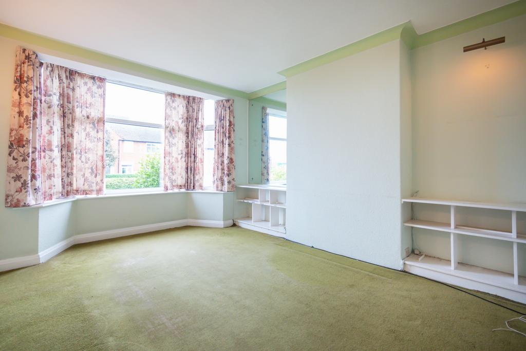 Heywood Road, Prestwich, M25 3 bed semidetached house for sale £225,000