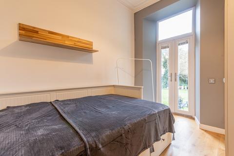 undefined, 1163L Caledonian Place, Edinburgh, EH11 2AP