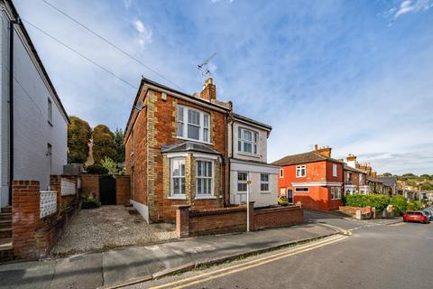 27 Denzil Road, Guildford, GU2 7NQ