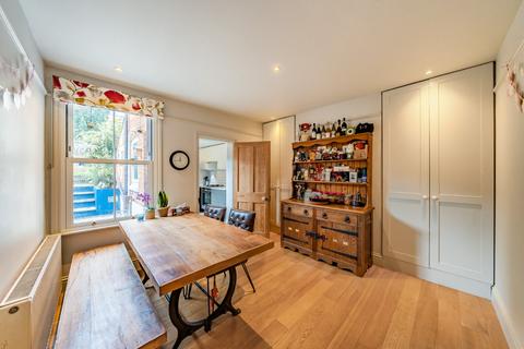 27 Denzil Road, Guildford, GU2 7NQ