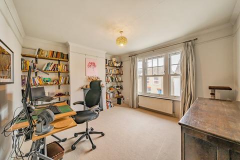 27 Denzil Road, Guildford, GU2 7NQ
