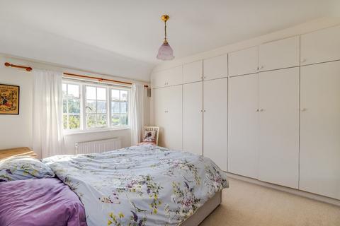 64 Ullswater Road, London, SW13 9PN
