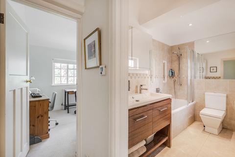 64 Ullswater Road, London, SW13 9PN
