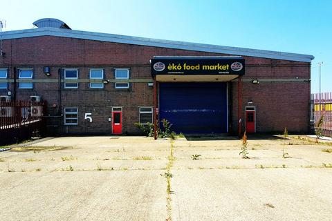 Industrial unit to rent, Unit 5, Meridian Trading Estate, Bugsby's Way,, Charlton, SE7 7SJ