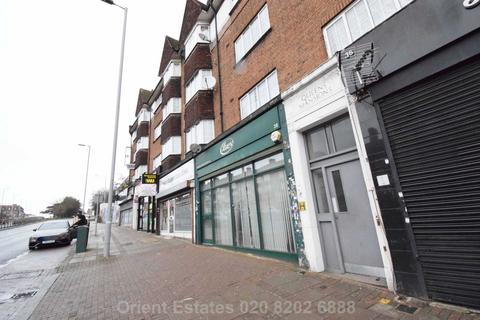 3 bedroom flat for sale, Watford Way, Hendon Central