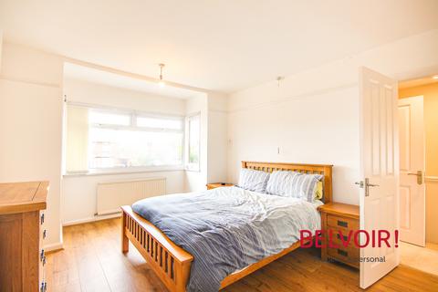 108 Longford Lane, Gloucester, GL2 9EU