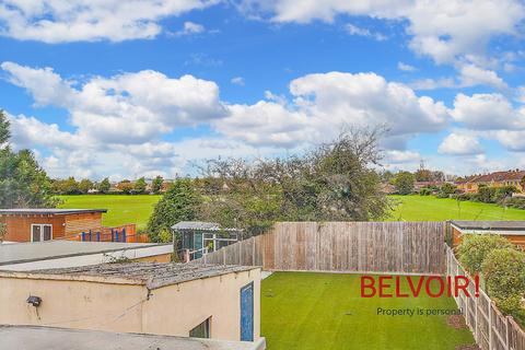 108 Longford Lane, Gloucester, GL2 9EU